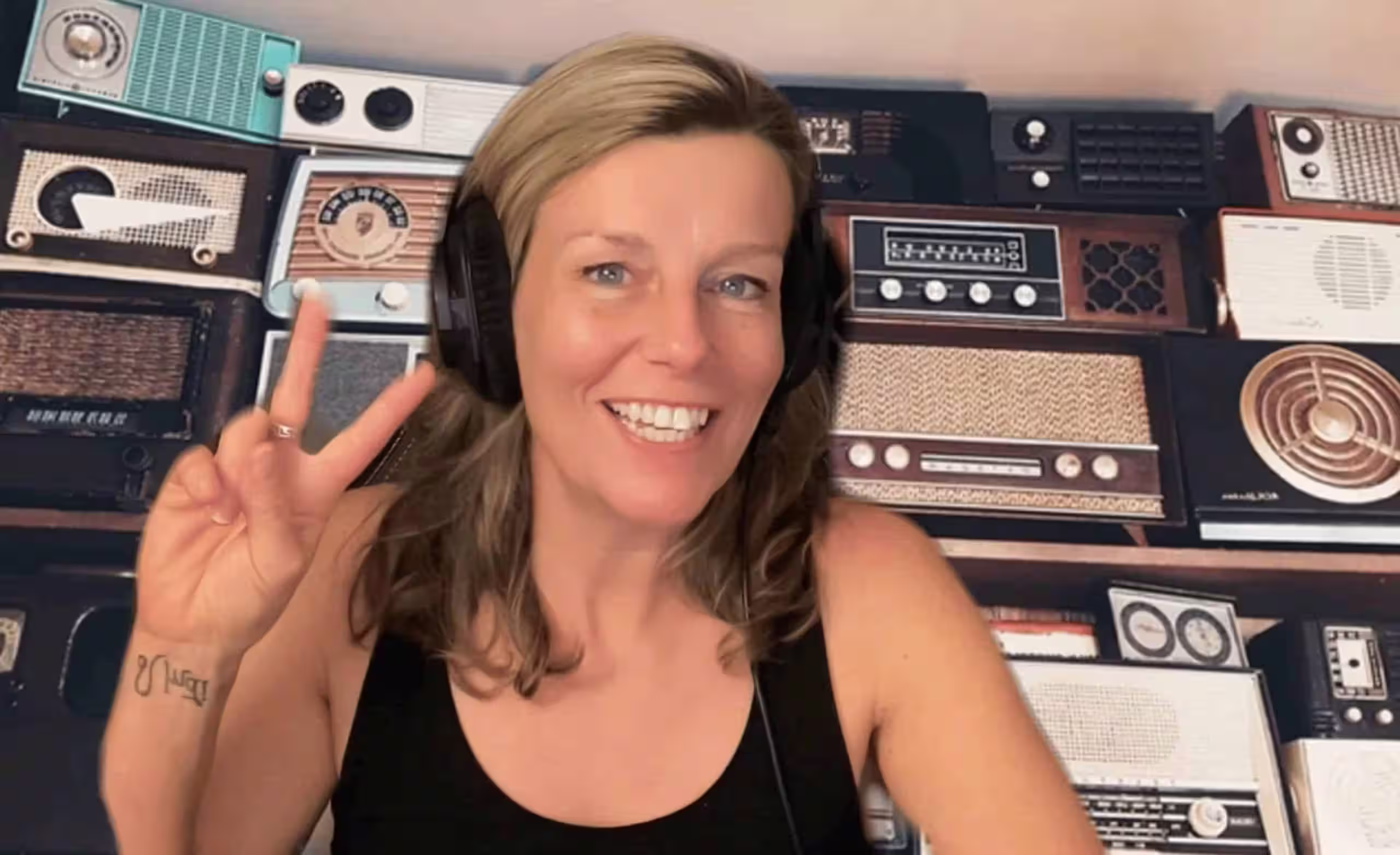 Daz in the Hat Radio - Presenter: Emma Scott